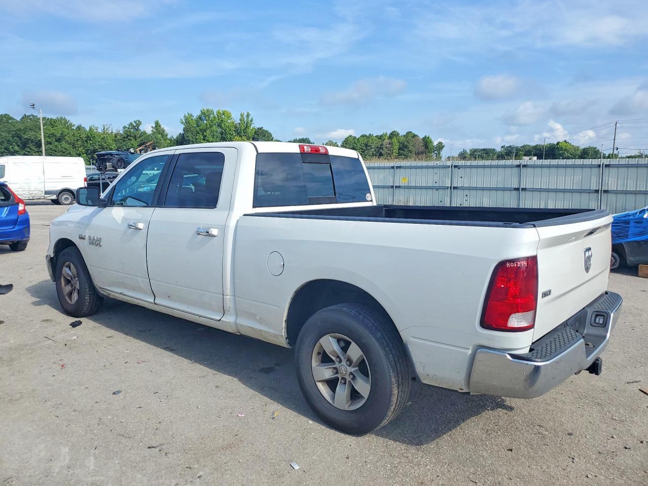 2017 Ram 1500 Slt - Фото 2