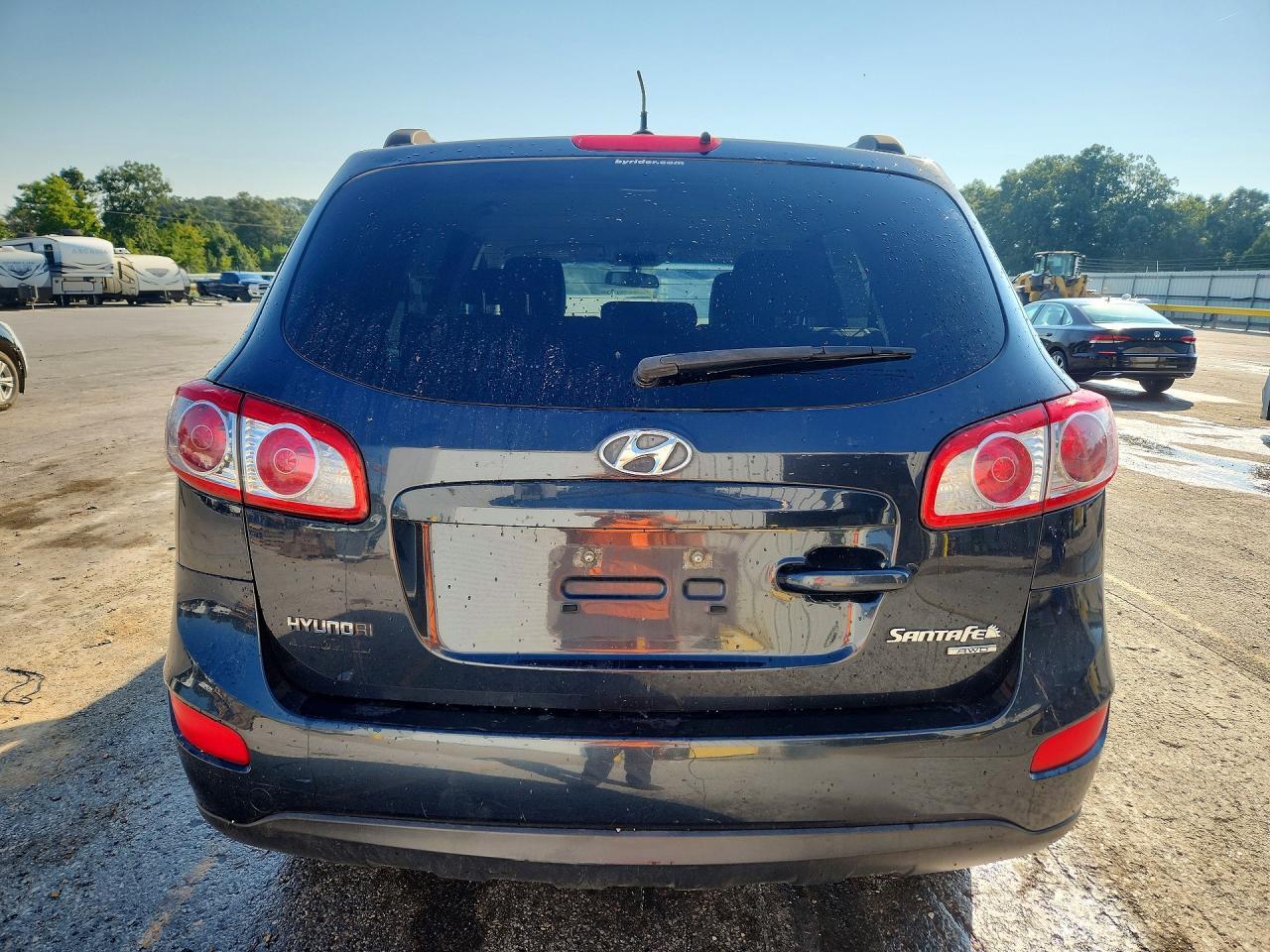 2011 Hyundai Santa Fe Gls - Image 6