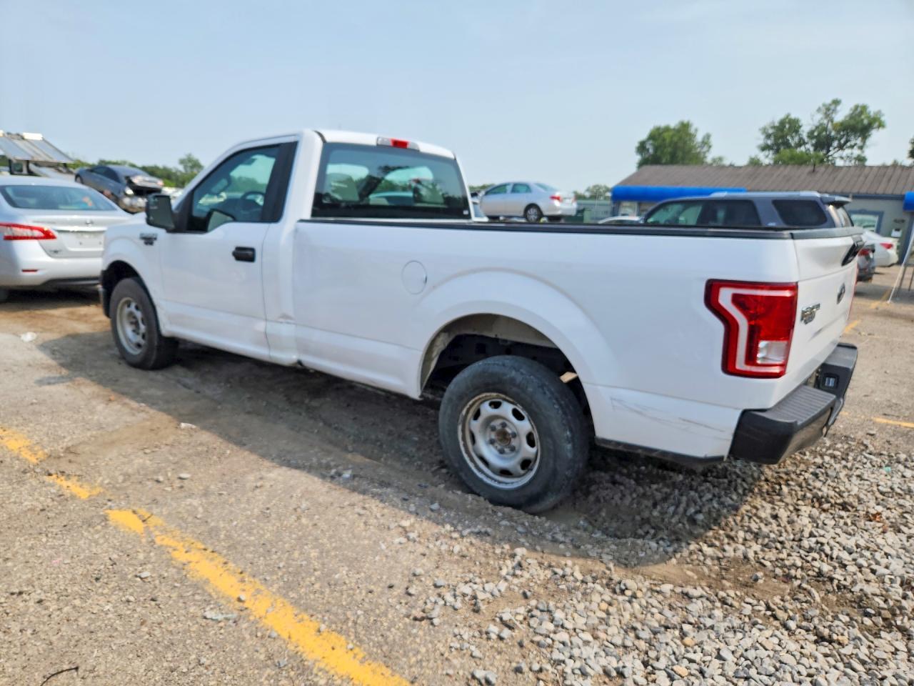 2016 Ford F150 - Image 2