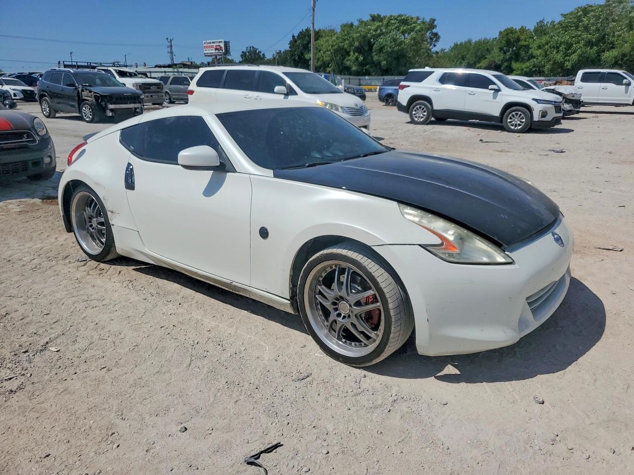 2009 Nissan 370Z Base - Фото 4