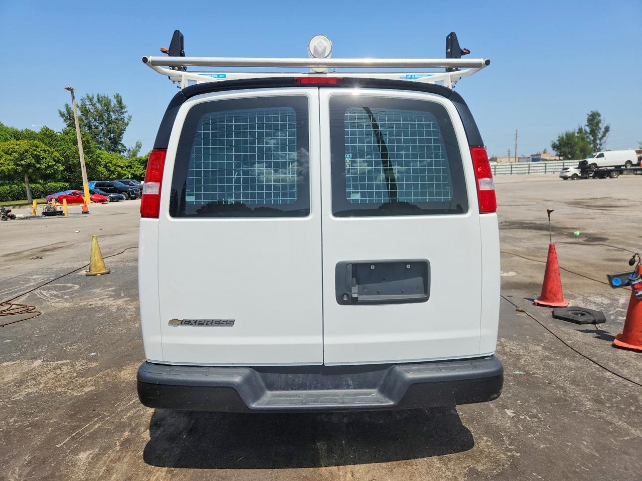 2024 Chevrolet Express G2500 - Image 6