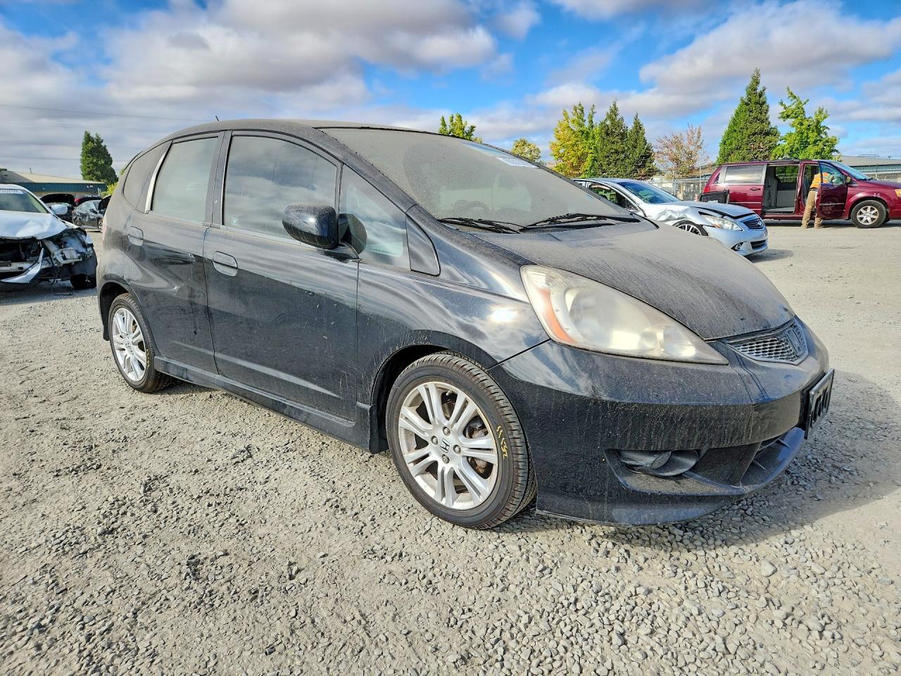 2010 Honda Fit Sport - Image 4