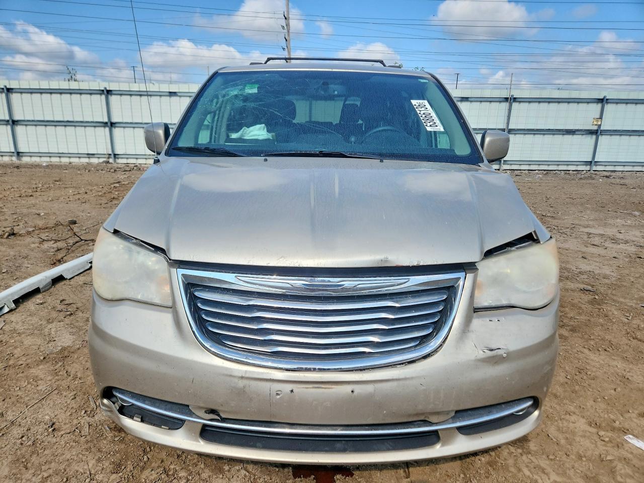 2014 Chrysler Town & Country Touring - Фото 5