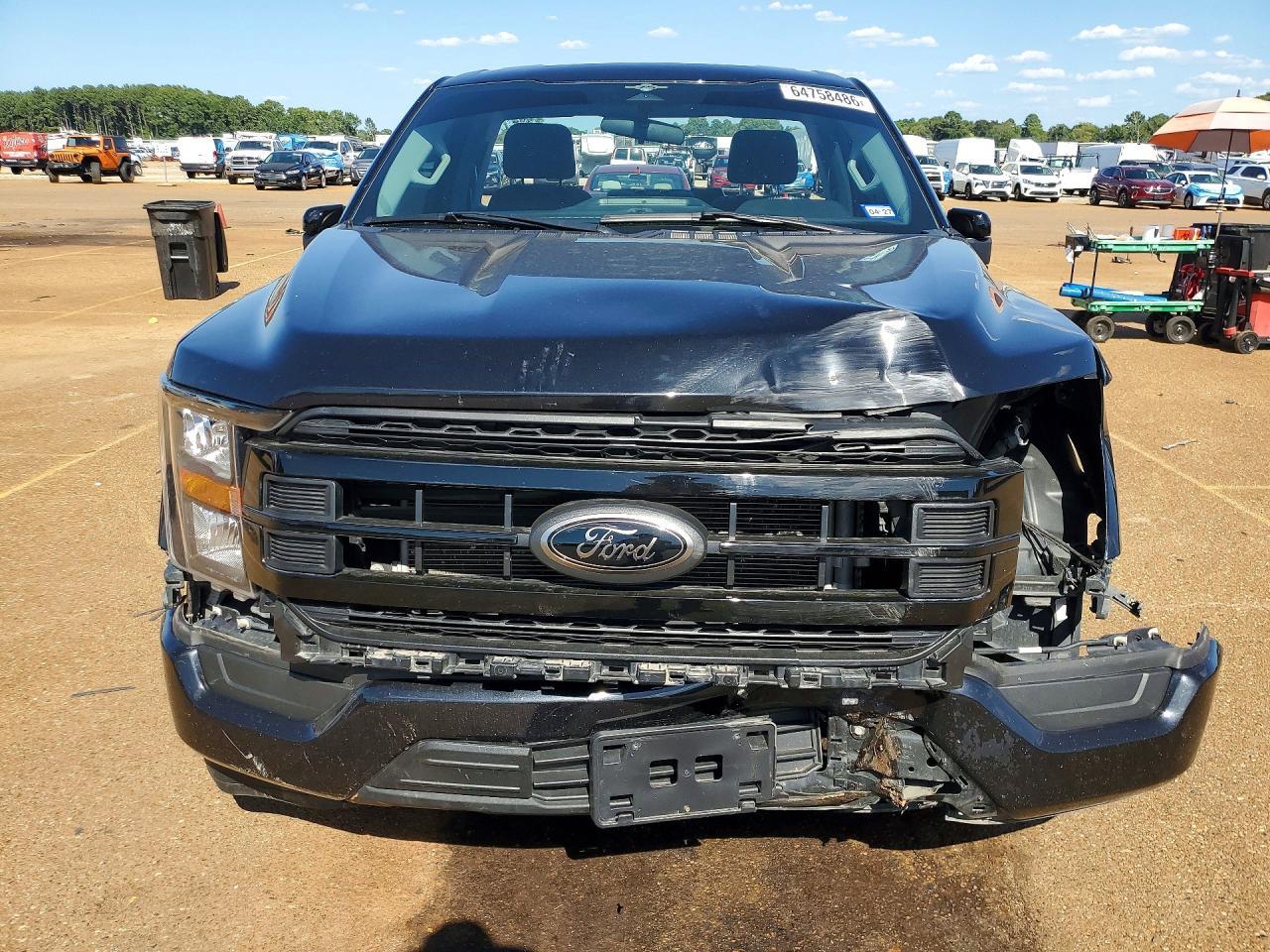 2023 Ford F150 - Фото 5