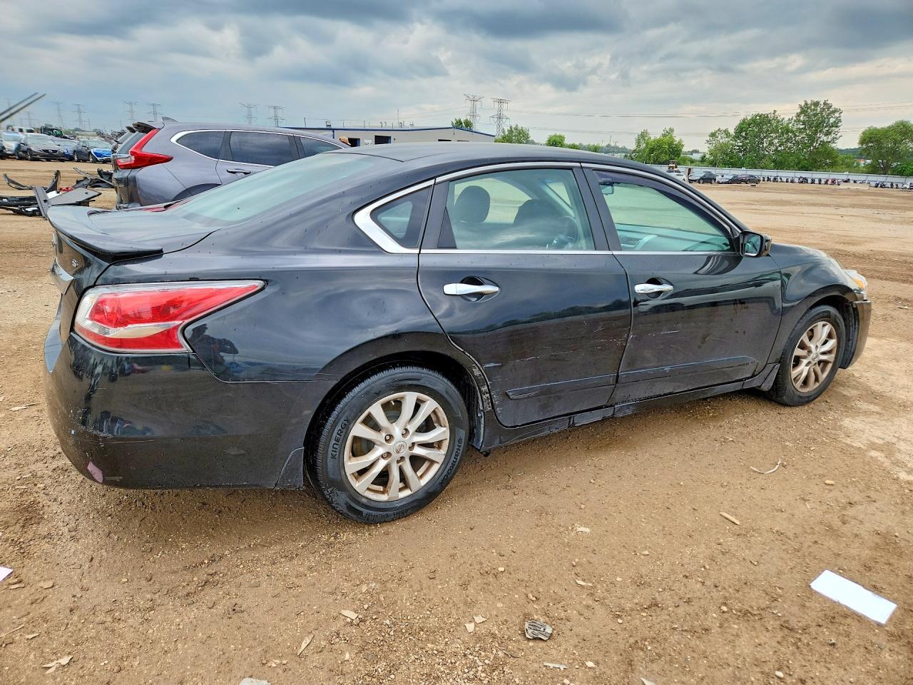2015 Nissan Altima 2.5 S - Image 3