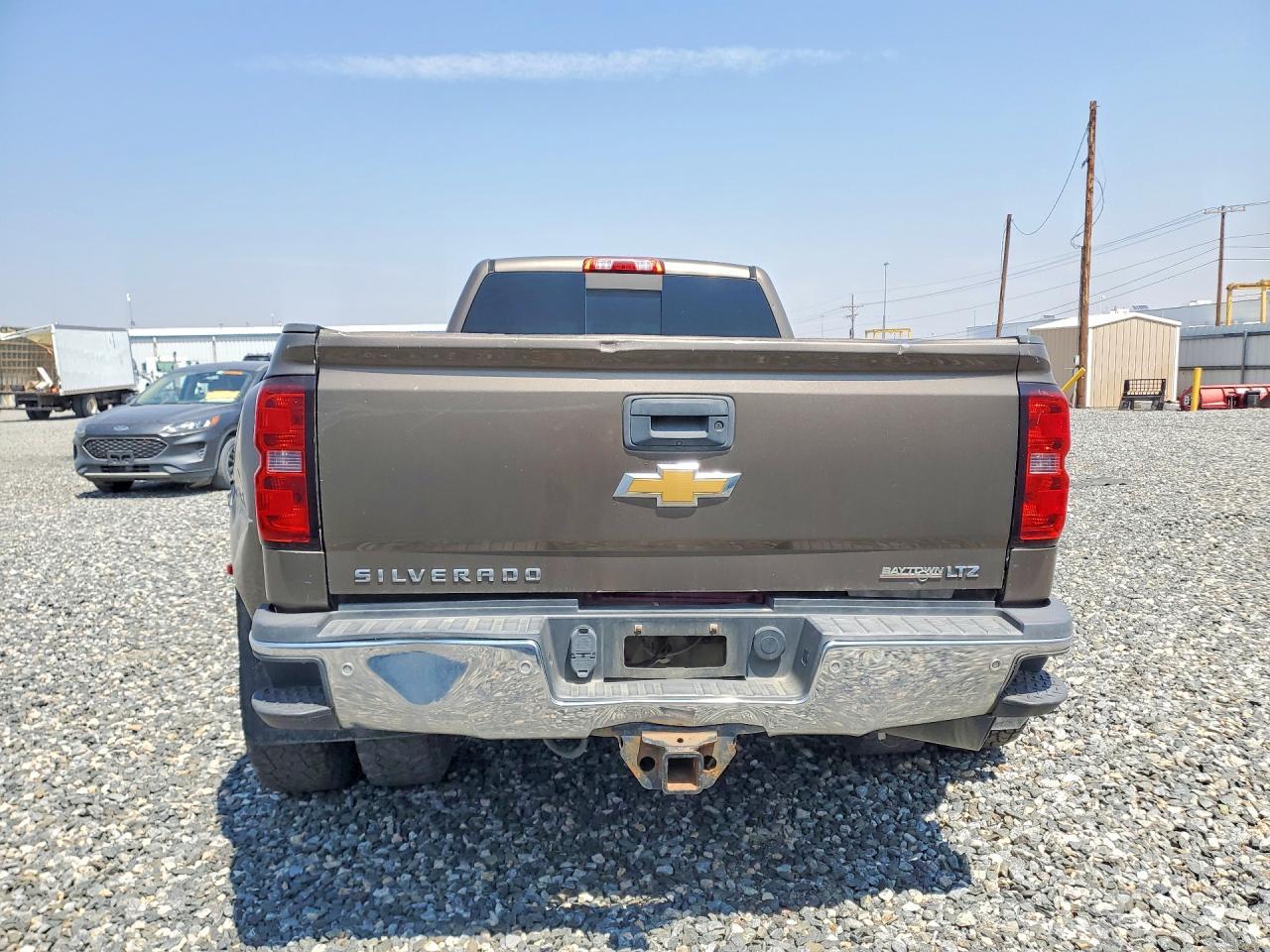 2015 Chevrolet Silverado K3500 Ltz - Image 6