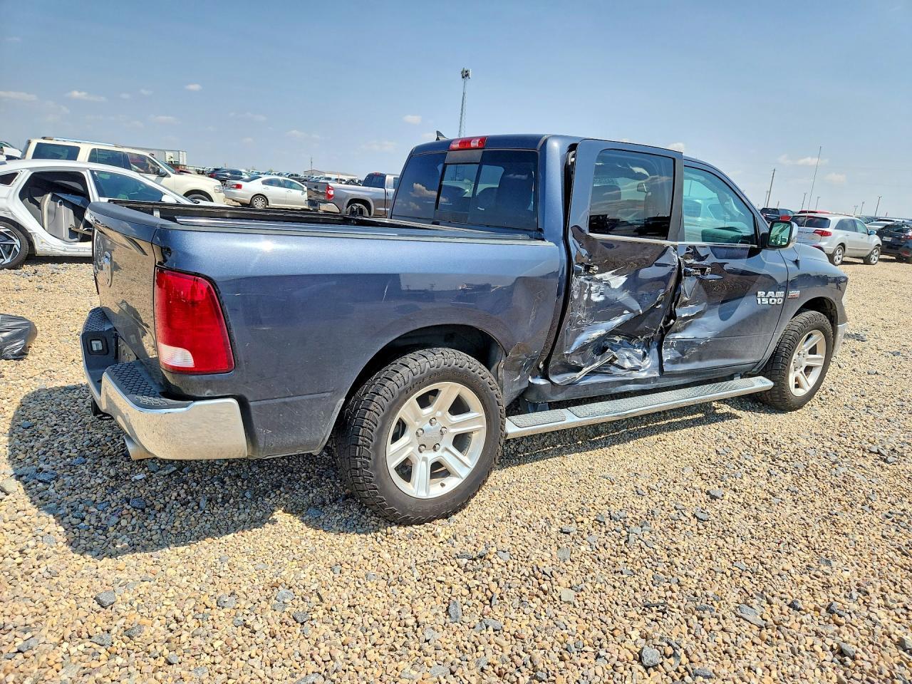 2017 Ram 1500 Slt - Фото 3