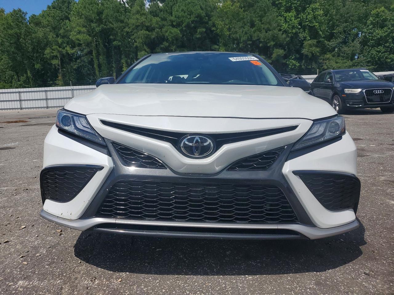 2023 Toyota Camry Xse - Image 5