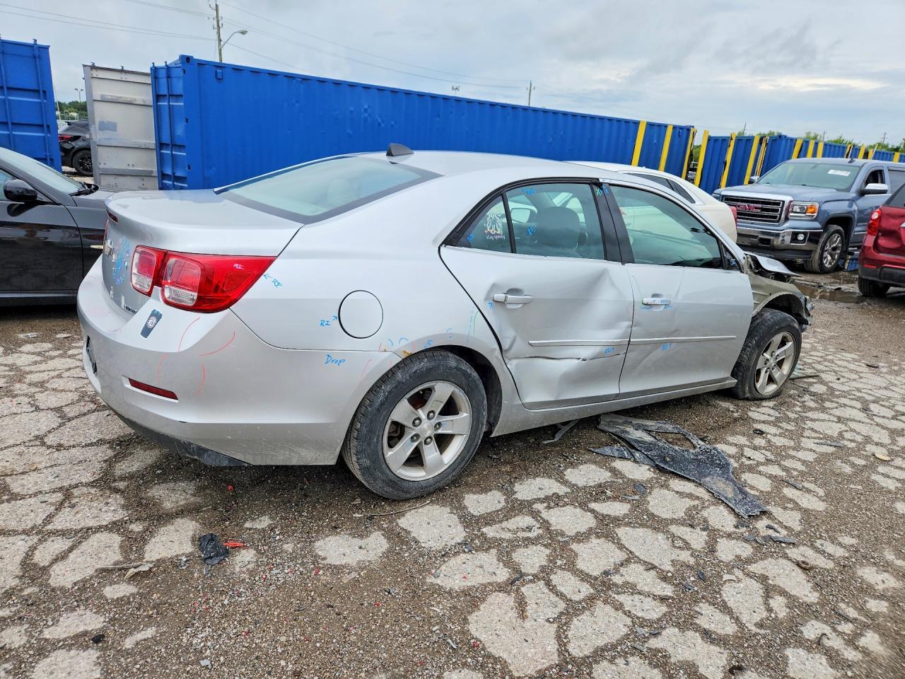 2013 Chevrolet Malibu Ls - Фото 3