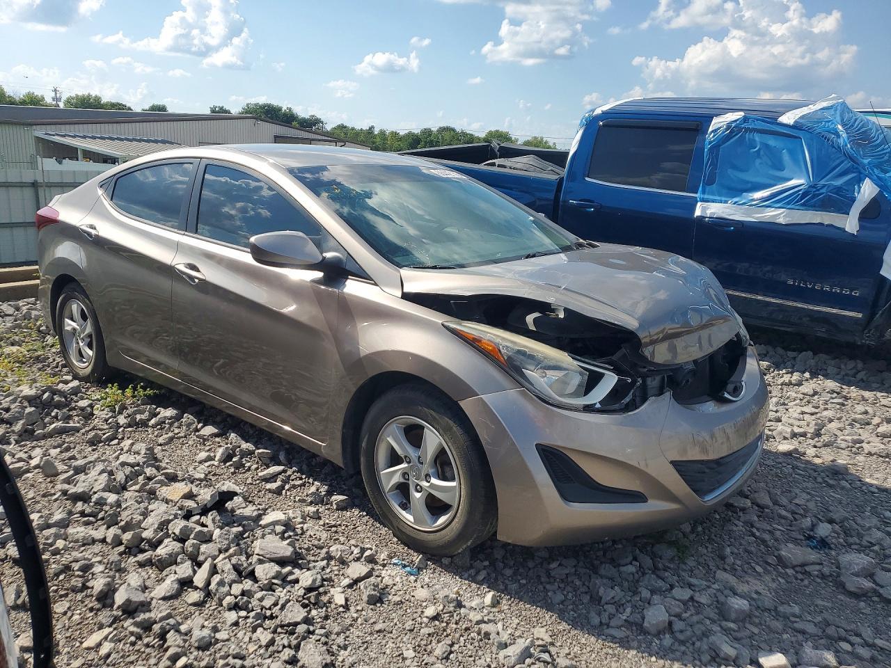 2014 Hyundai Elantra Se - Фото 4