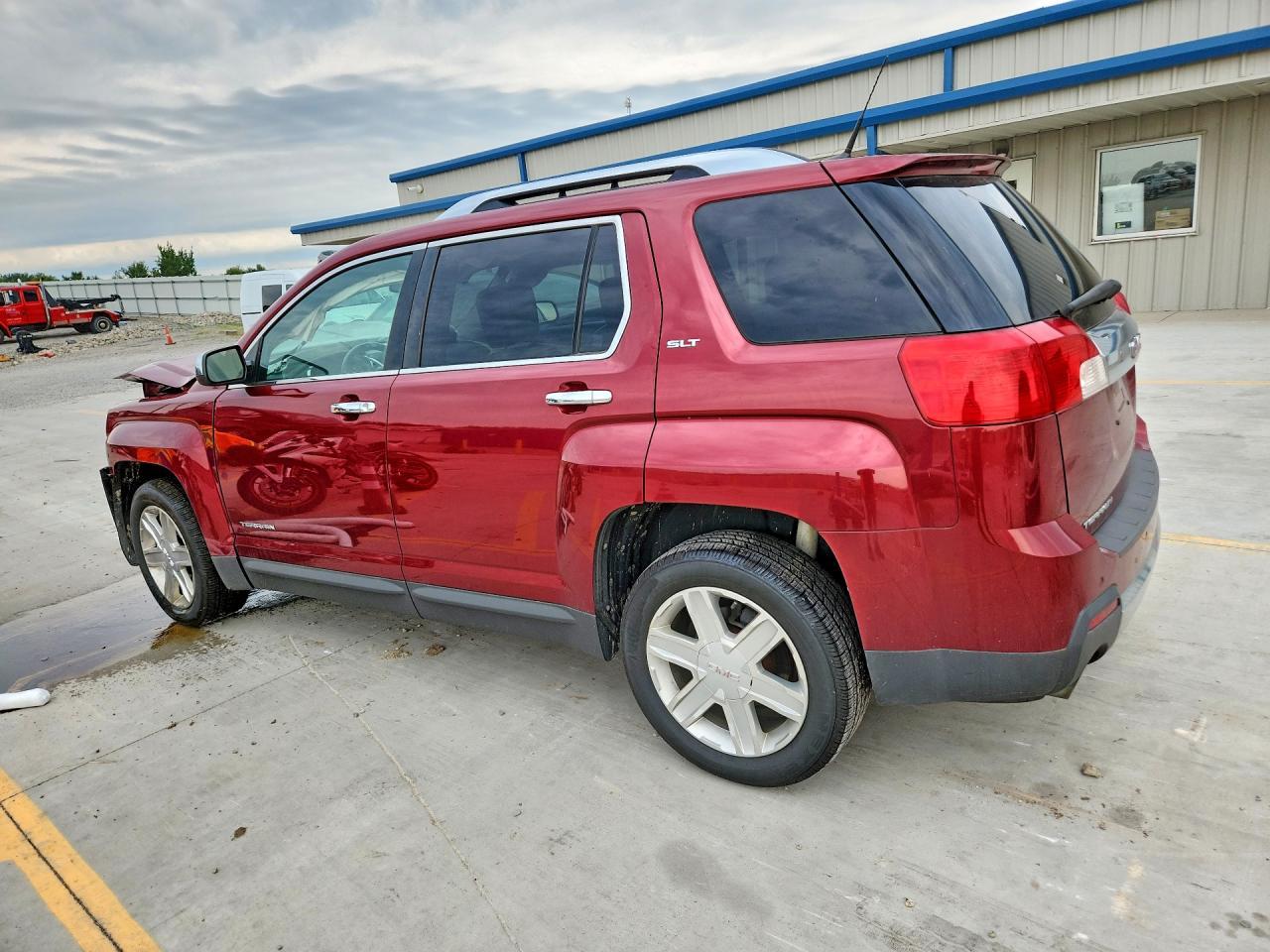 2011 GMC Terrain Slt - Image 2