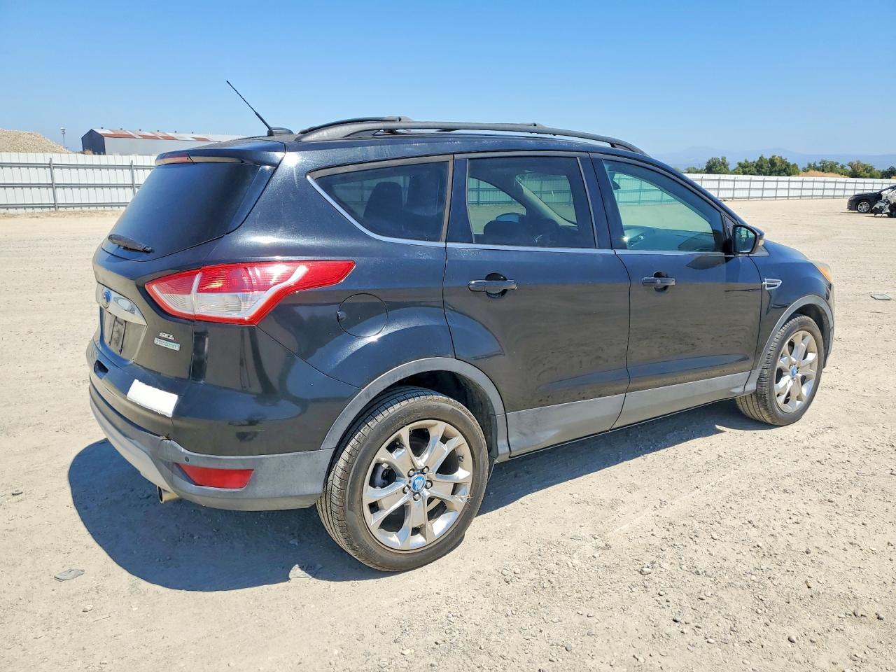 2013 Ford Escape Sel - Фото 3