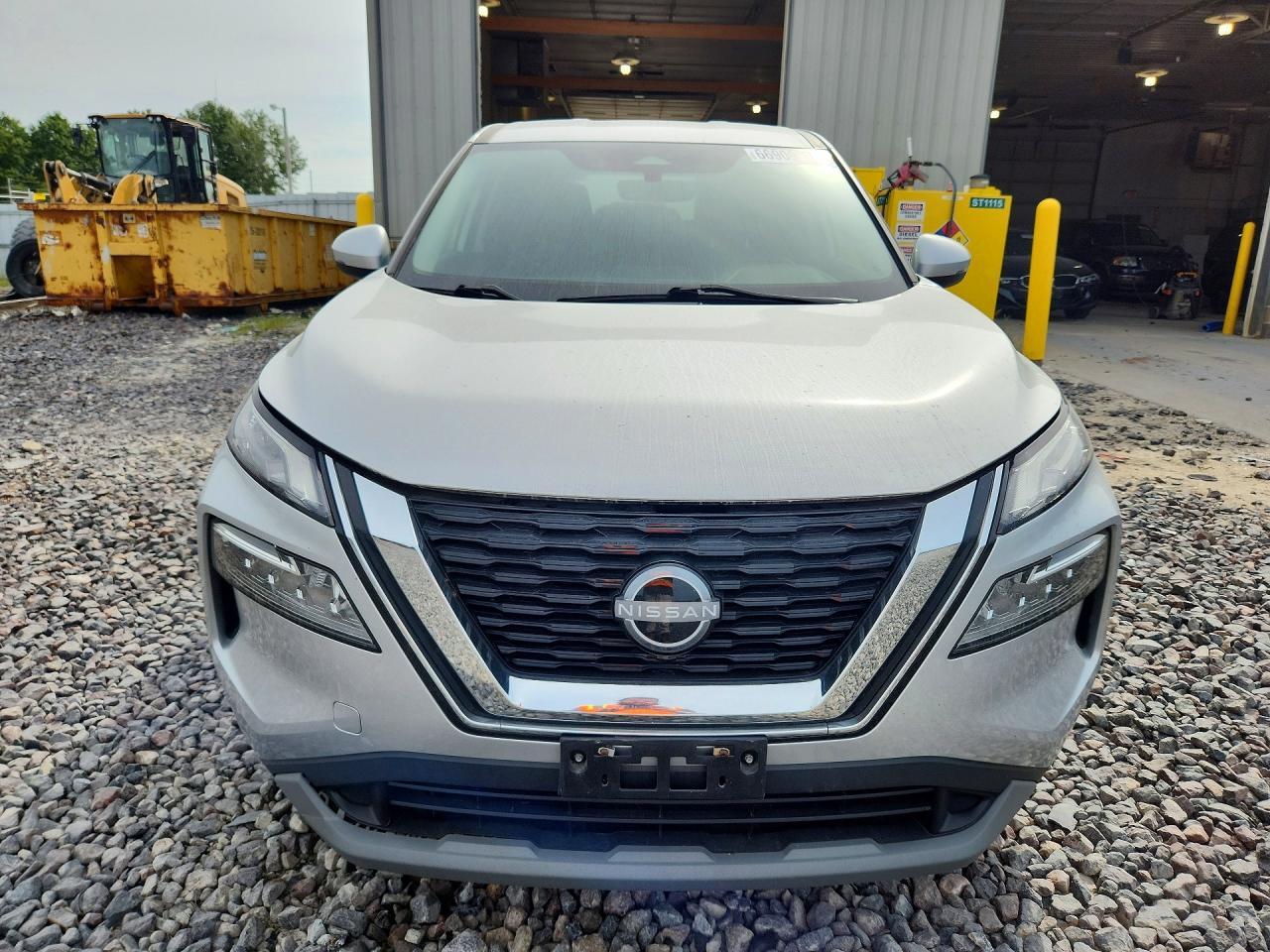 2022 Nissan Rogue Sv - Image 5