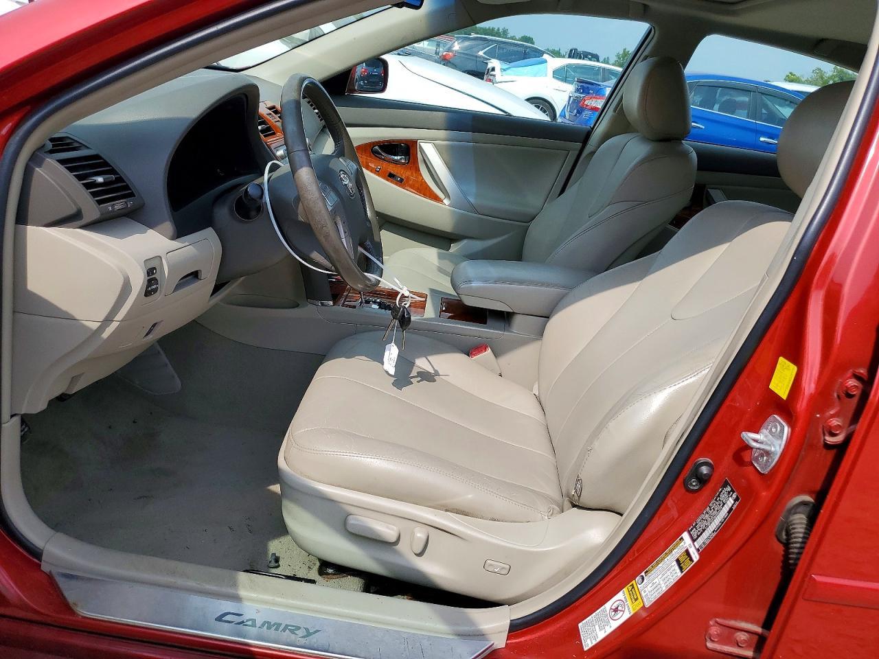 2011 Toyota Camry Xle - Фото 7