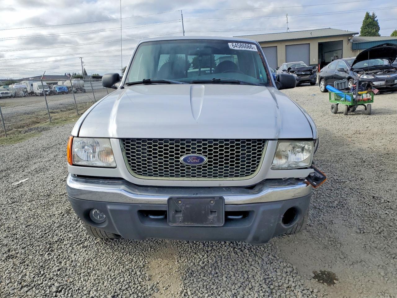 2002 Ford Ranger Super Cab - Image 5