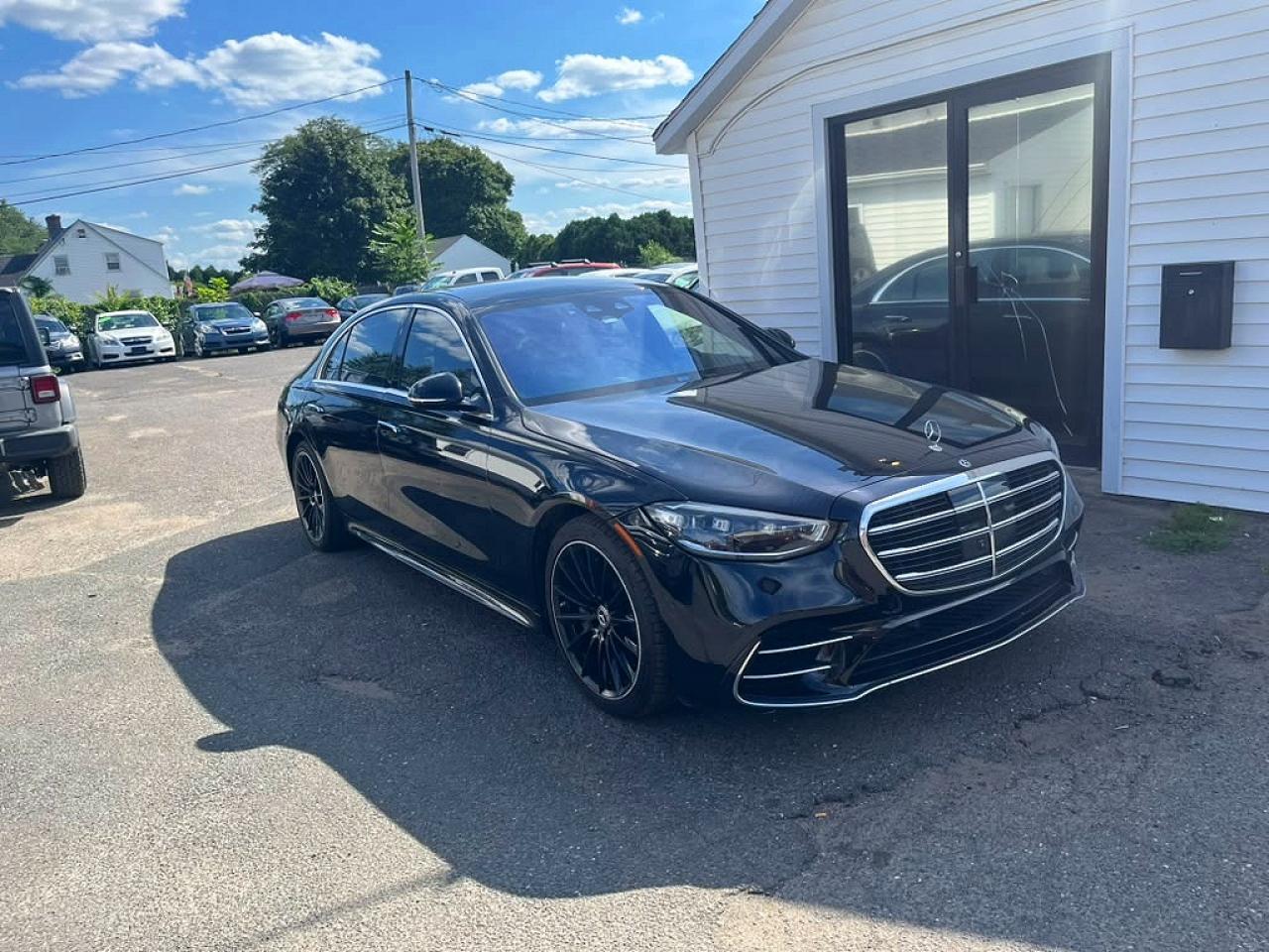 2022 Mercedes-Benz S 580 4Matic - Image 4