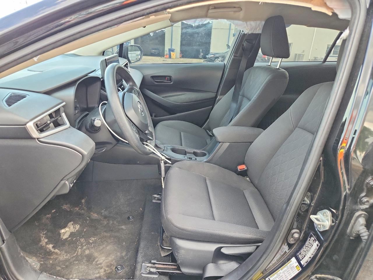 2023 Toyota Corolla Le - Image 7