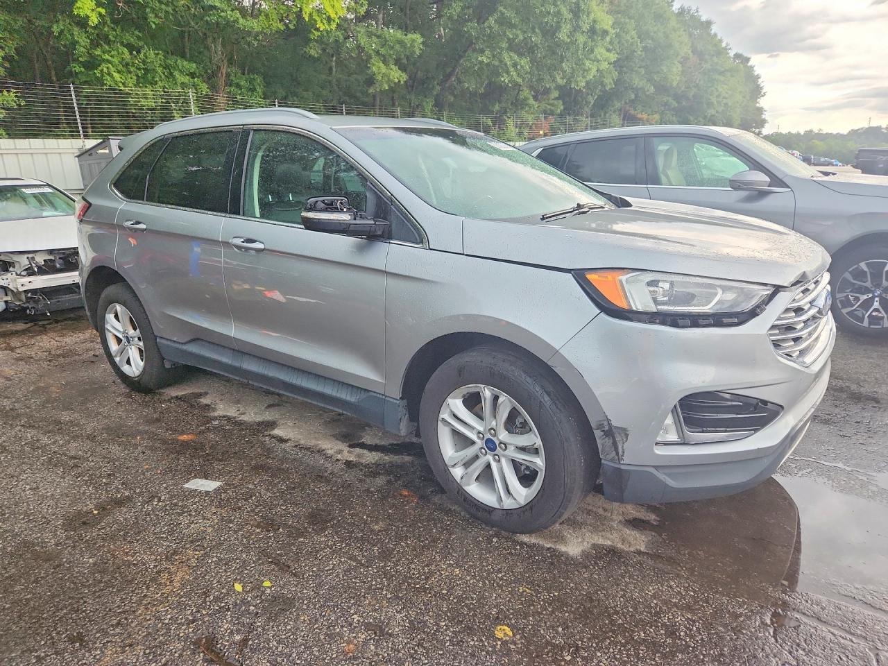 2020 Ford Edge Sel - Фото 4