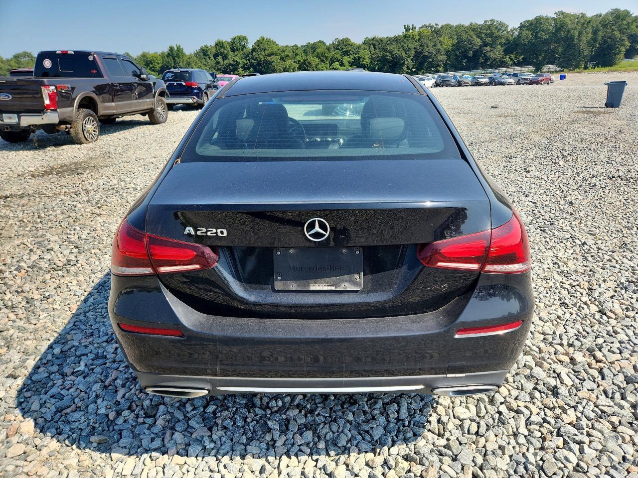 2020 Mercedes-Benz A 220 - Фото 6