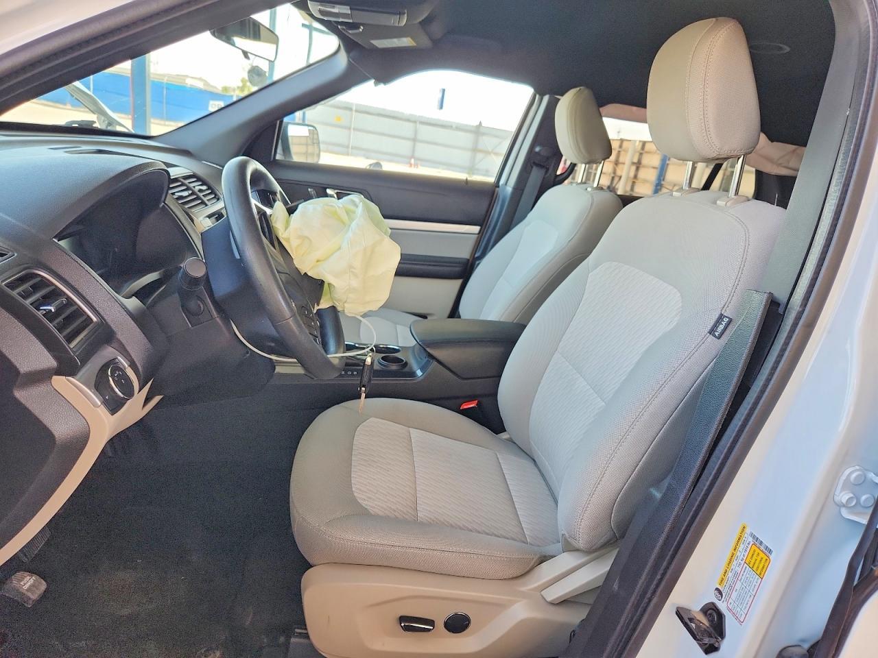 2018 Ford Explorer - Image 7