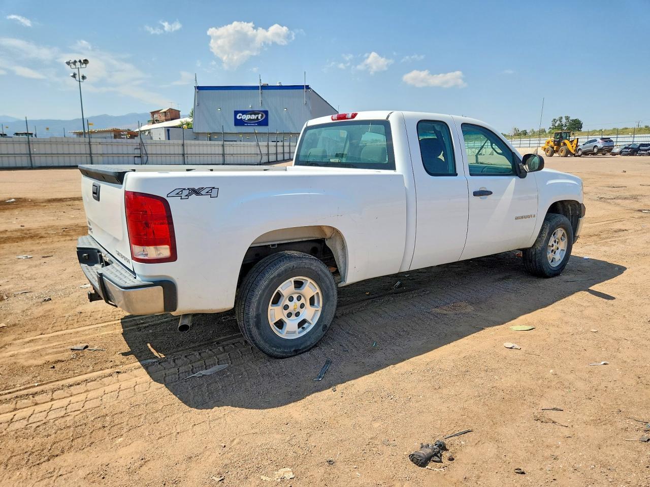 2009 GMC Sierra K1500 - Image 3