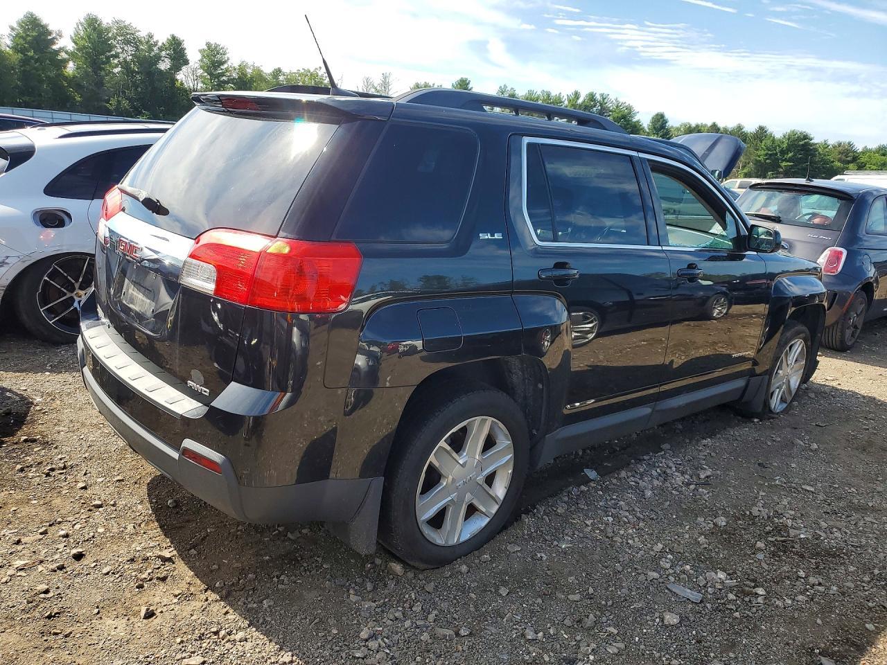 2011 GMC Terrain Sle - Image 3