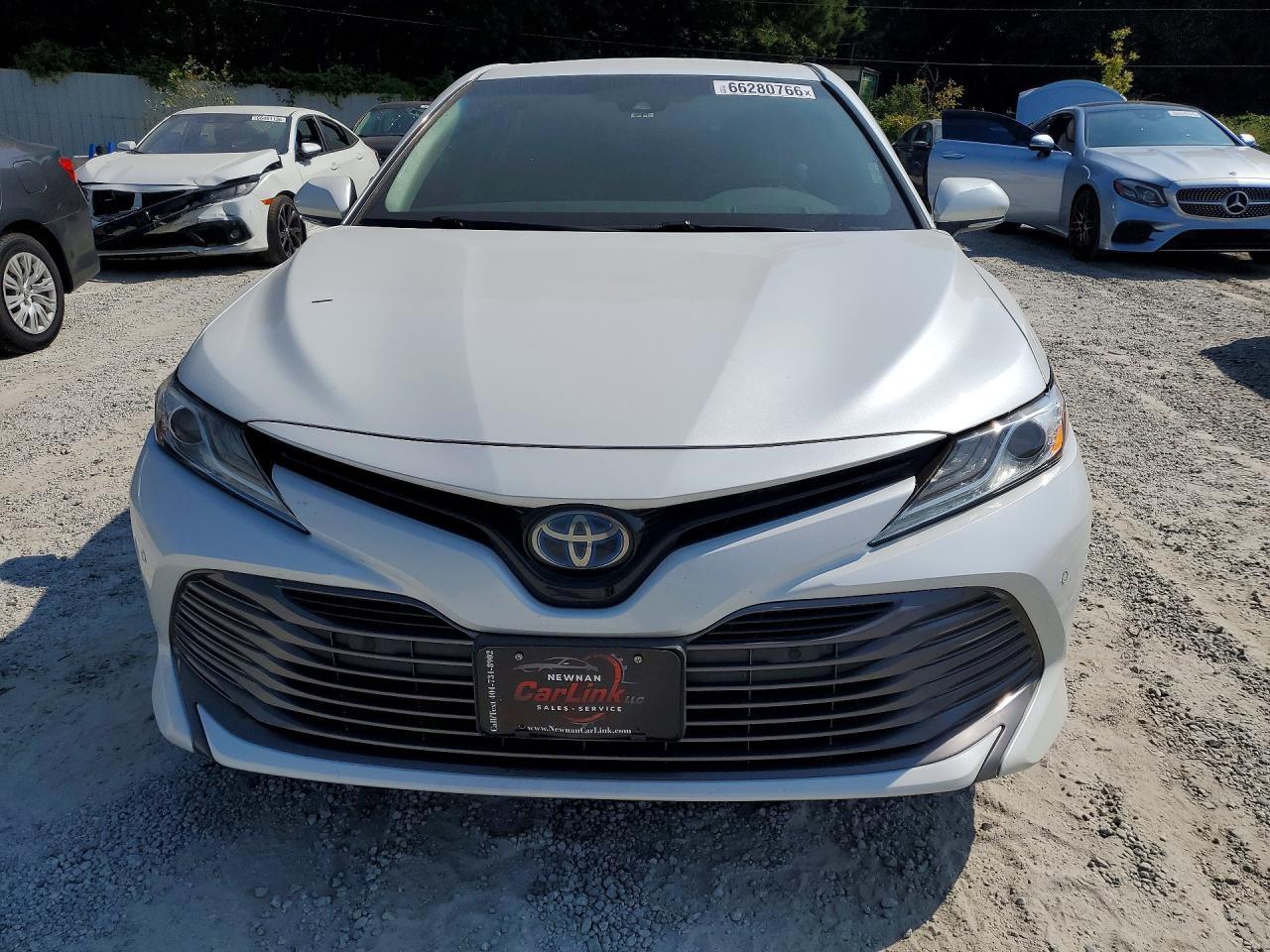 2018 Toyota Camry Hybrid Xle - Фото 5