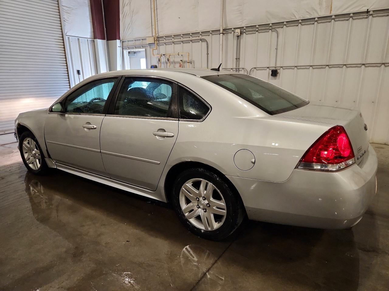 2013 Chevrolet Impala Lt - Image 2