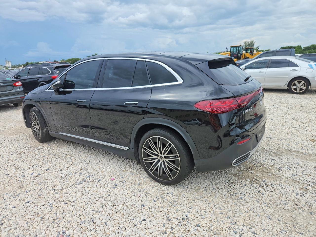 2023 Mercedes-Benz Eqe Suv 350+ - Фото 2