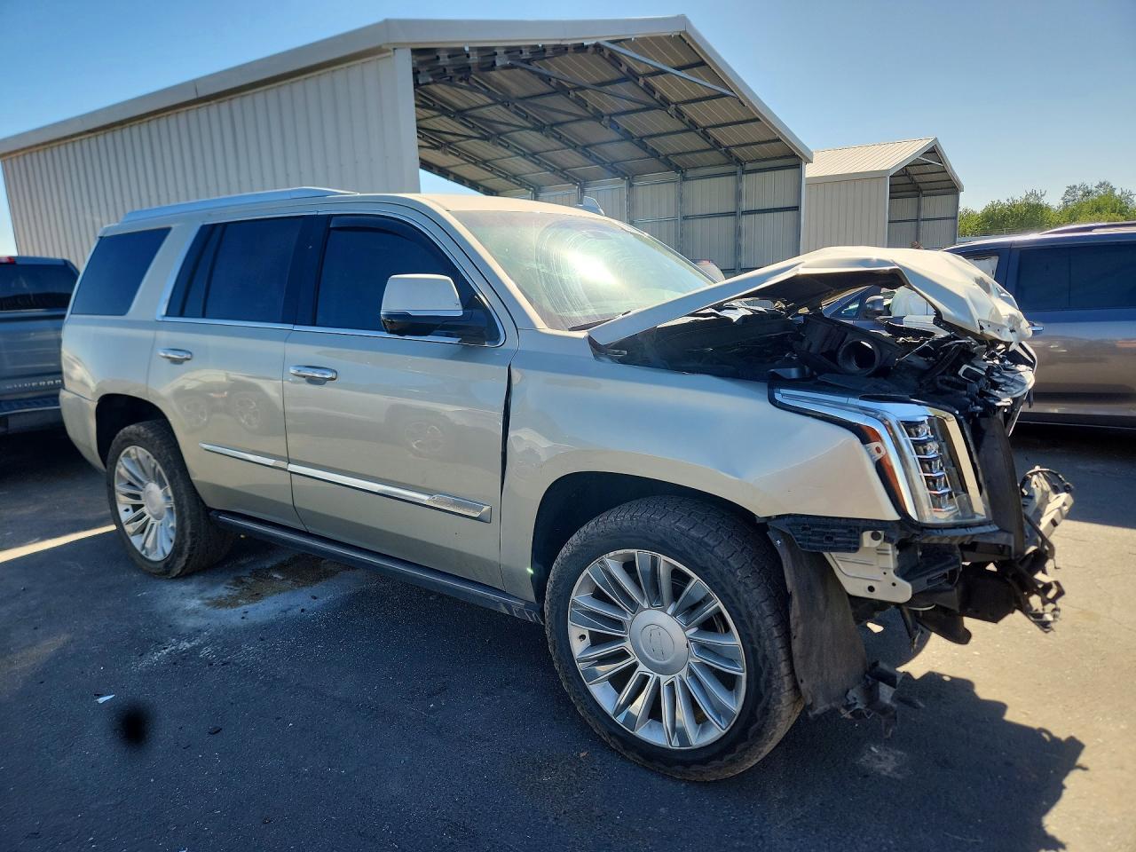 2016 Cadillac Escalade Platinum - Фото 4