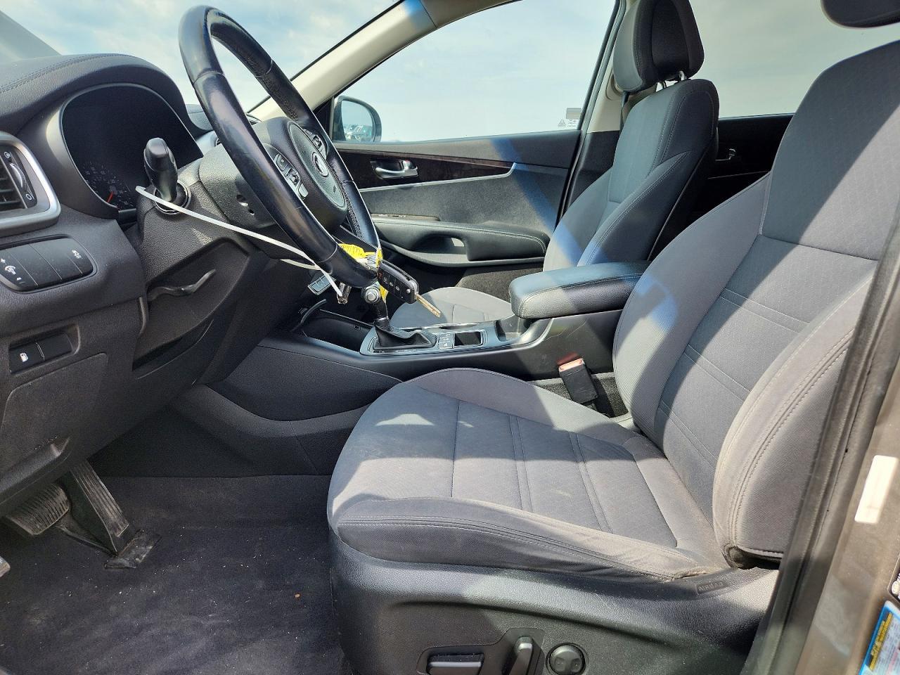 2016 Kia Sorento Lx - Image 7