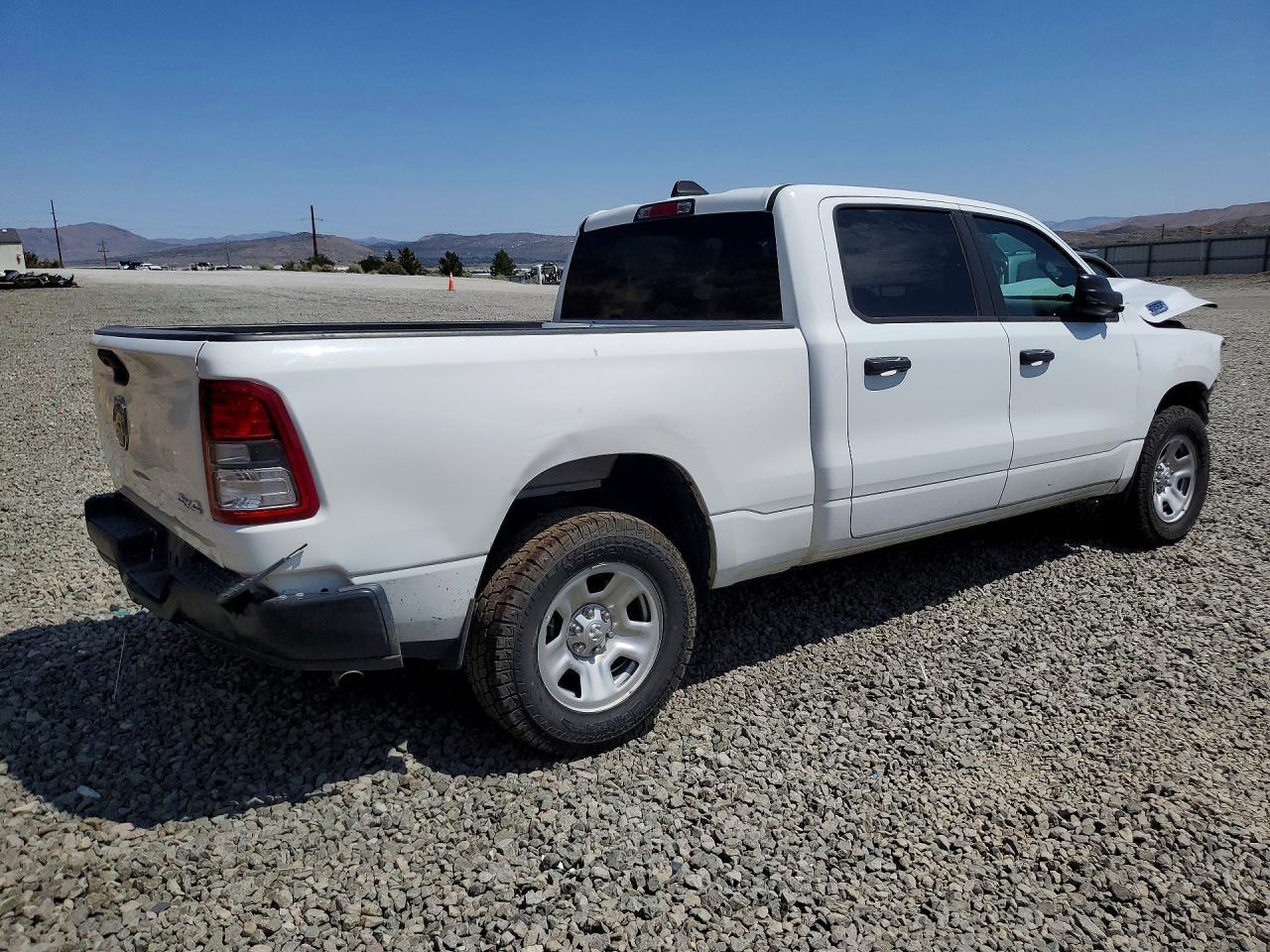 2023 Ram 1500 Tradesman - Фото 3