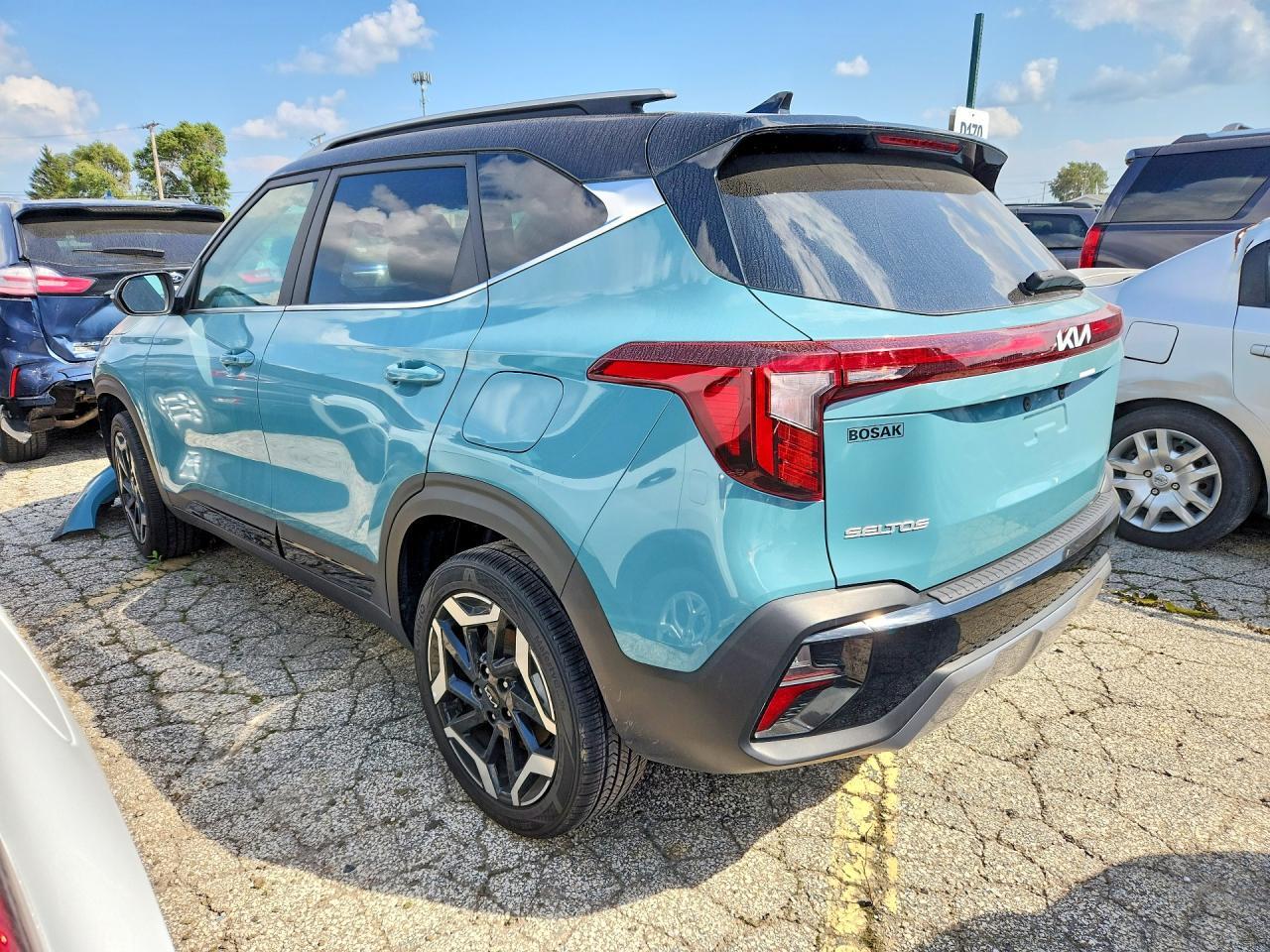 2024 Kia Seltos Sx - Image 2