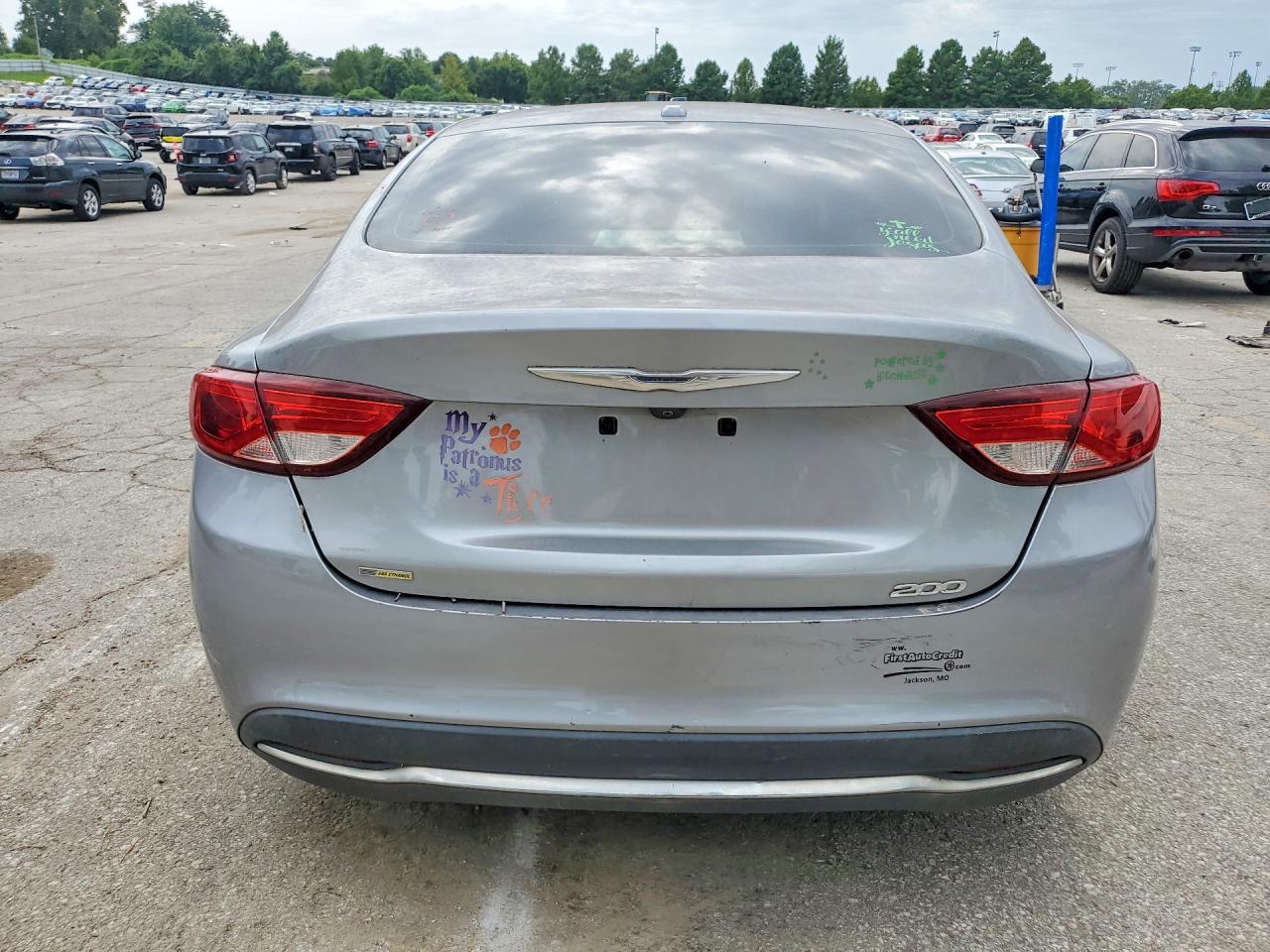 2015 Chrysler 200 Limited - Фото 6