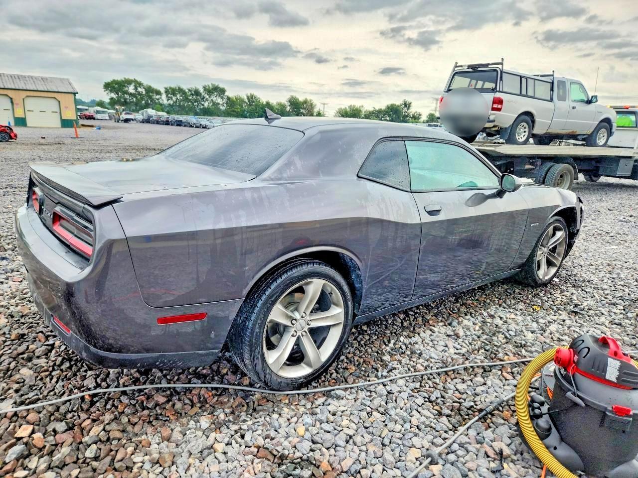 2015 Dodge Challenger Sxt - Фото 3