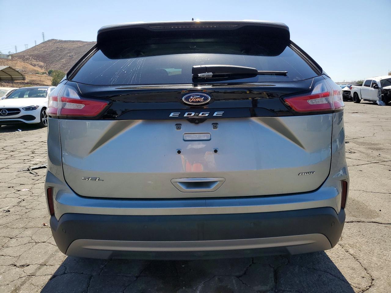 2023 Ford Edge Sel - Фото 6