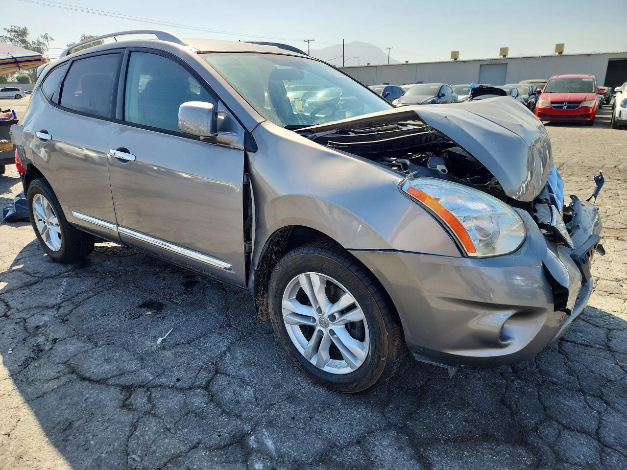 2013 Nissan Rogue S - Фото 4