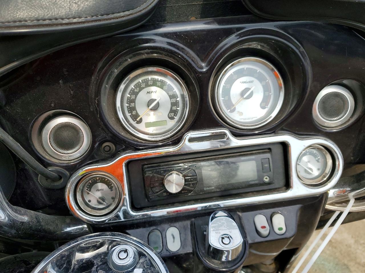 2004 Harley-Davidson Flhtcse - Image 7