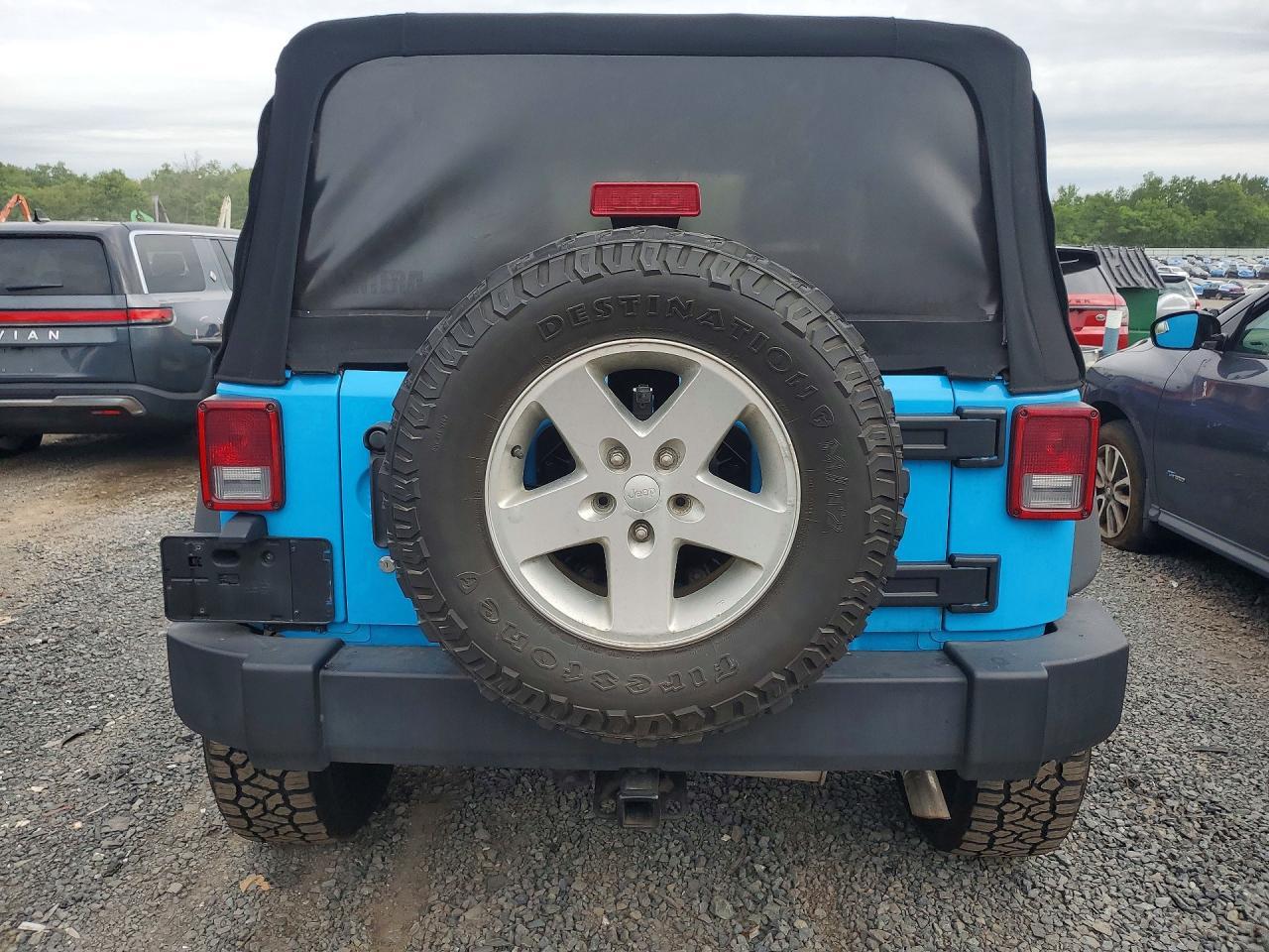 2017 Jeep Wrangler Sport - Фото 6