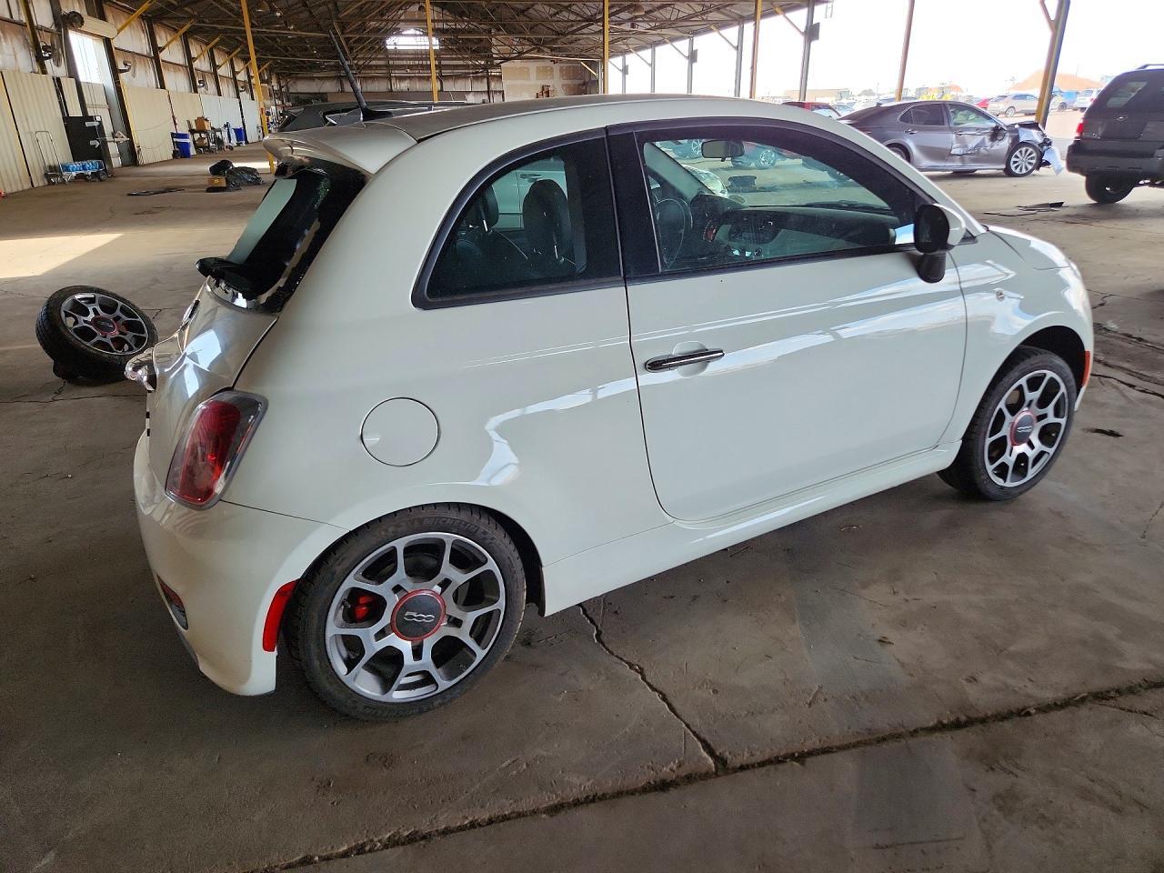 2015 Fiat 500 Sport - Image 3