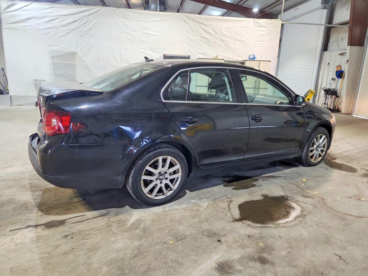 2009 Volkswagen Jetta Se - Фото 3
