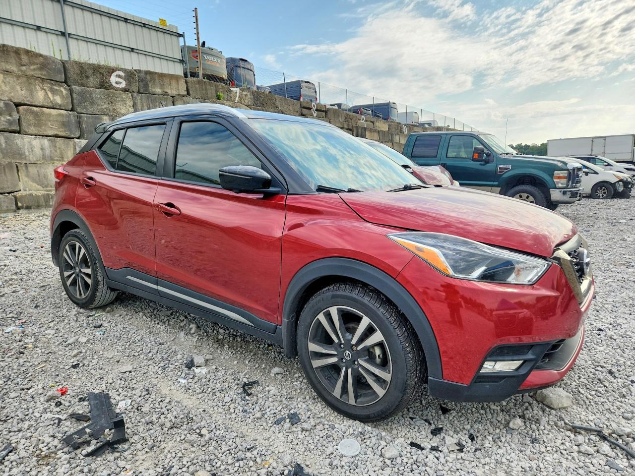 2019 Nissan Kicks Sr - Фото 4