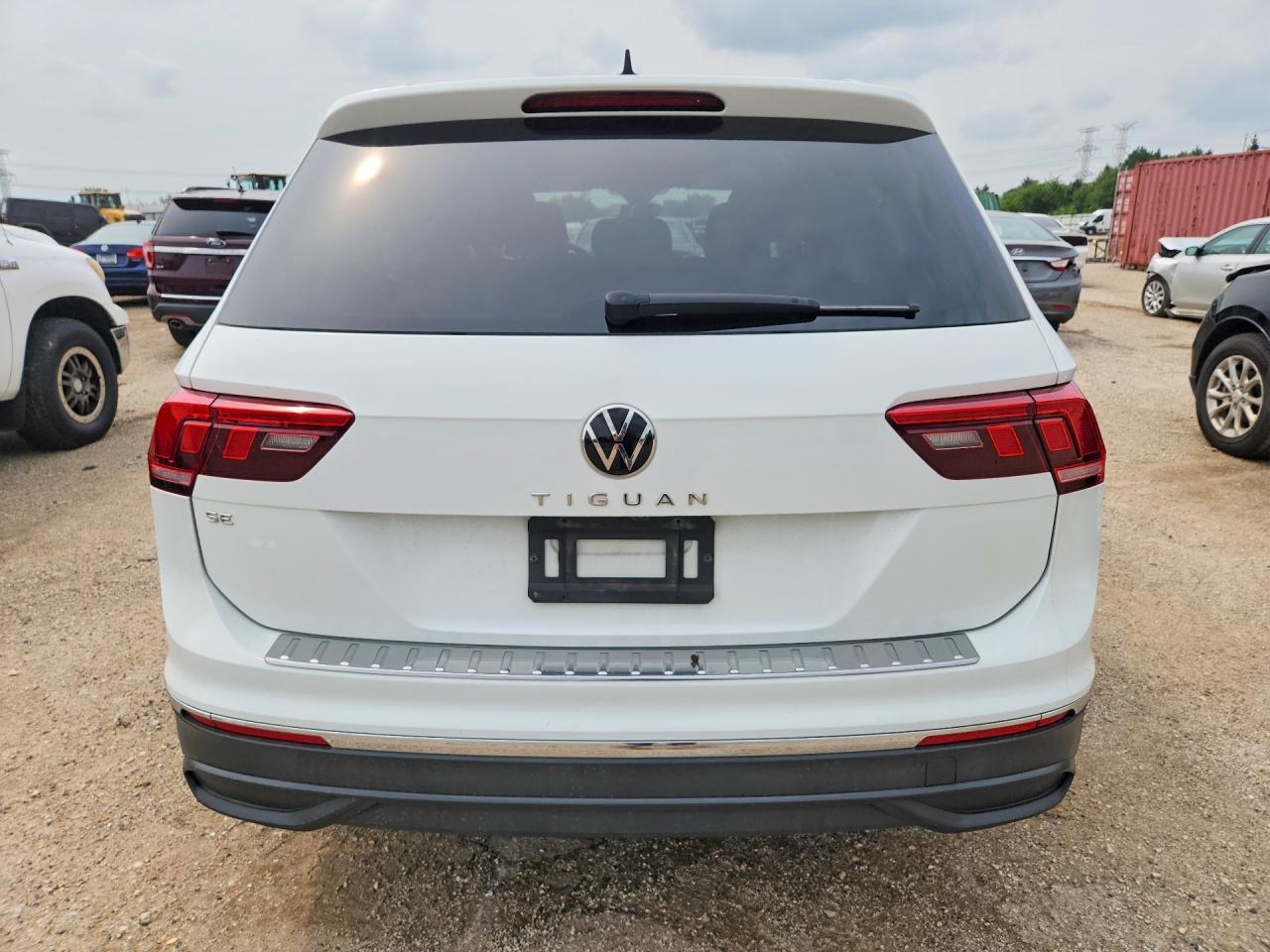 2022 Volkswagen Tiguan Se - Фото 6