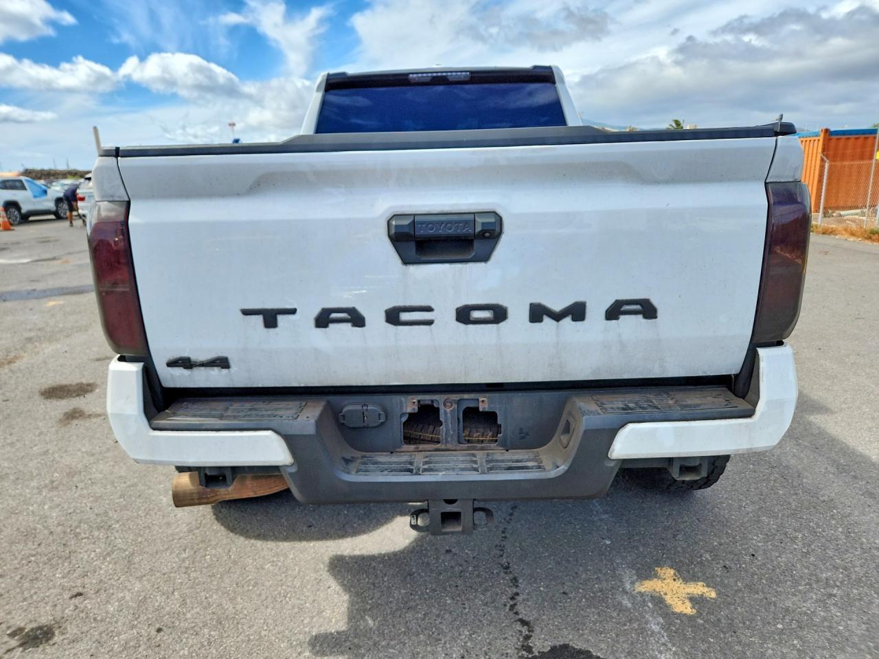 2025 Toyota Tacoma Sr5 - Image 6