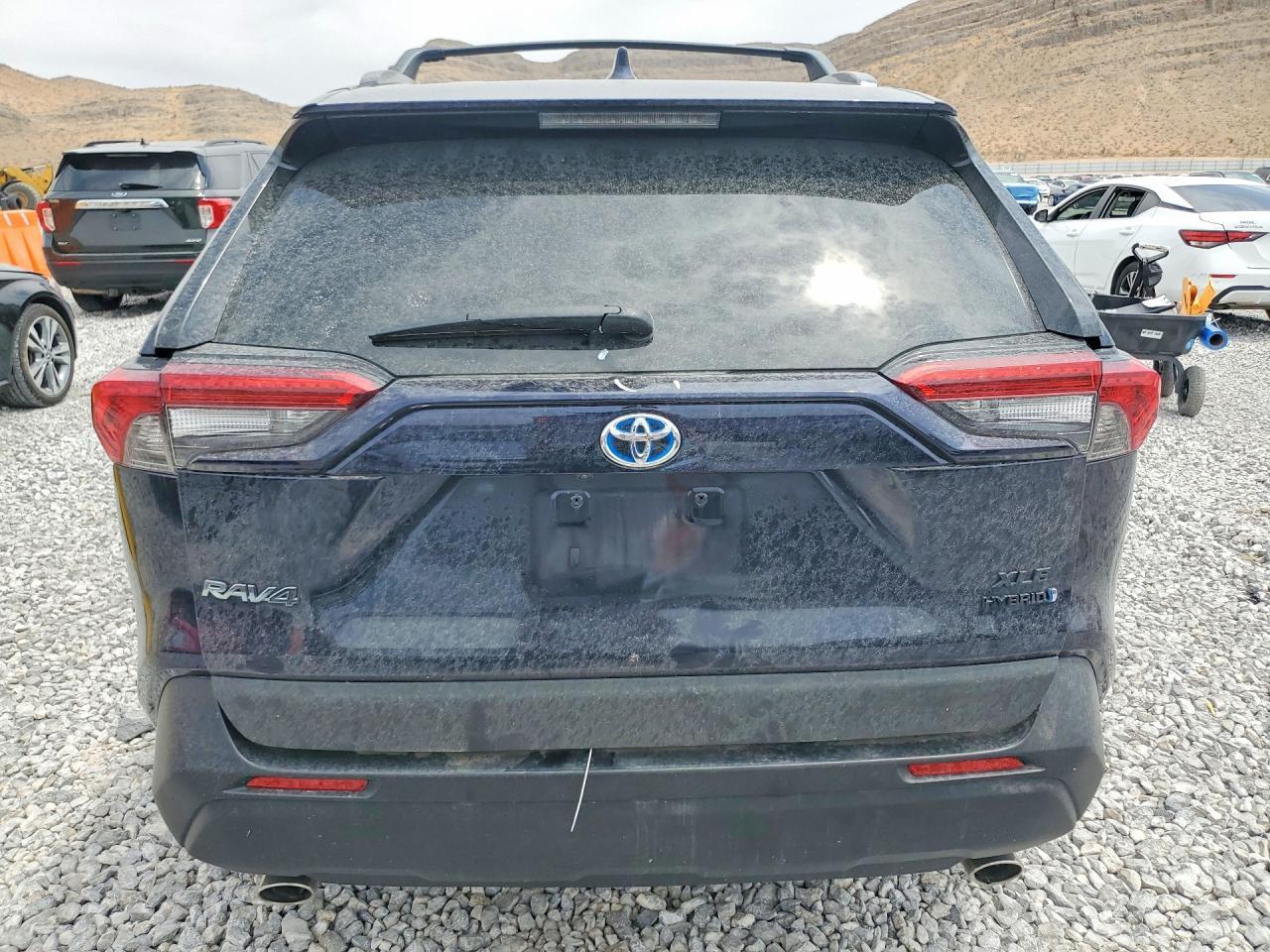 2024 Toyota Rav4 Hybrid Xle - Image 6