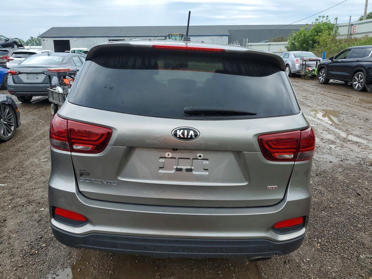 2019 Kia Sorento Lx - Image 6