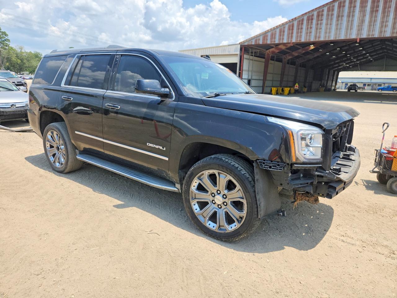 2015 GMC Yukon Denali - Фото 4