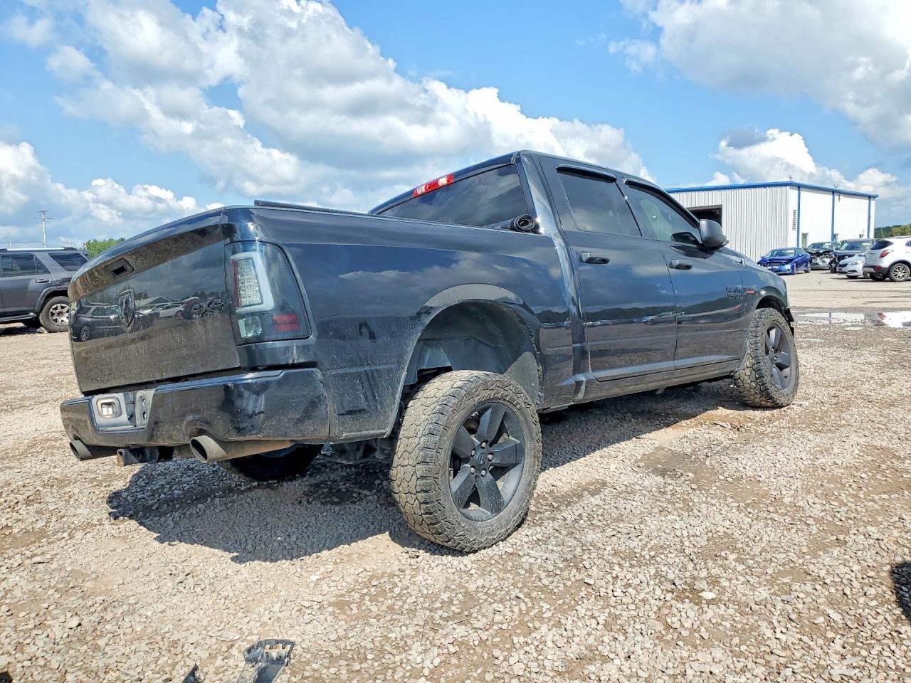 2018 Ram 1500 St - Фото 3
