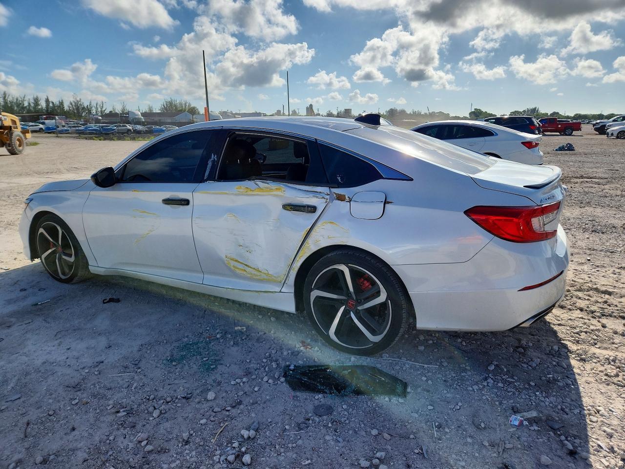 2022 Honda Accord Sport - Image 2
