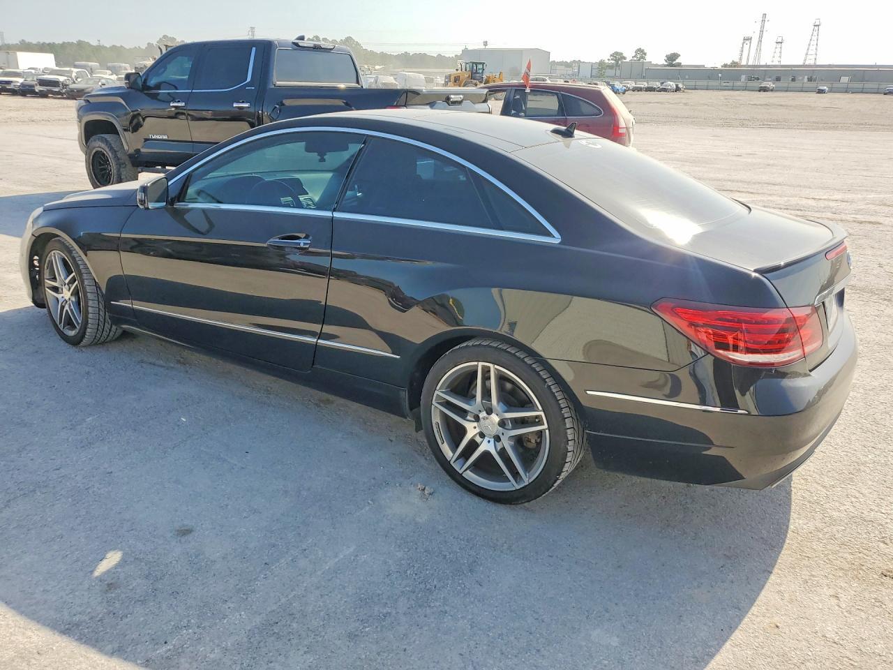 2014 Mercedes-Benz E 350 - Image 2